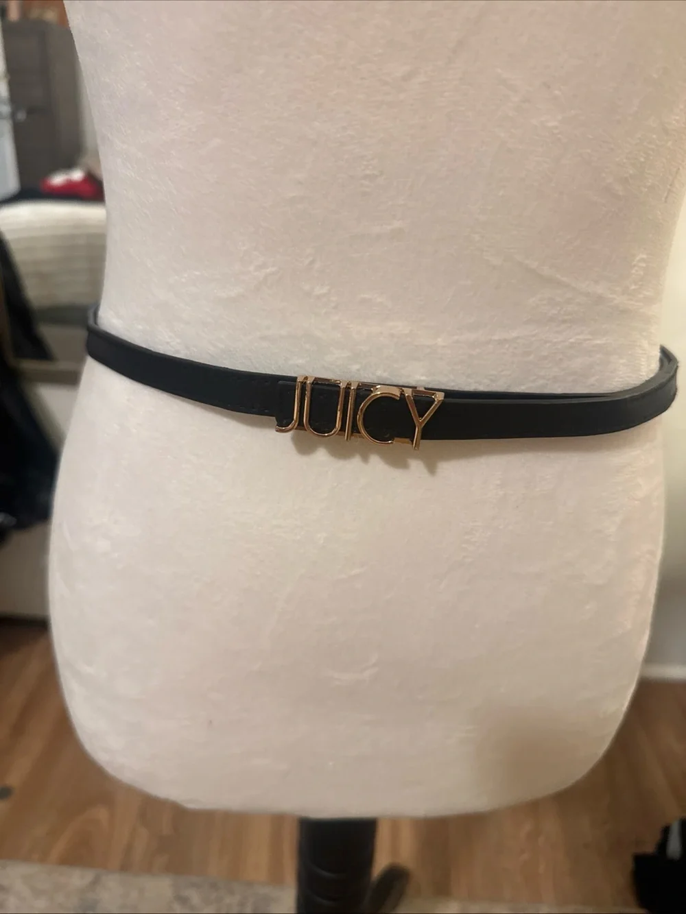 Vintage Juicy Couture Black Skinny Belt with Gold JUICY Logo